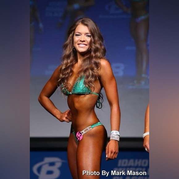 NPC IFBB PAGEANT COMPETITION BIKINI SMALL - Picture 11 of 15
